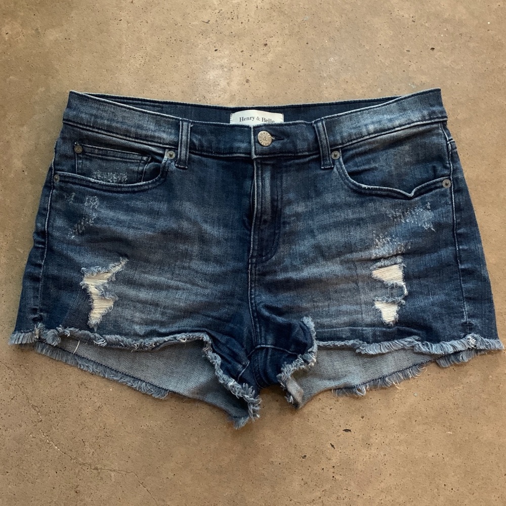 Henry & Belle cutoff shorts size 29